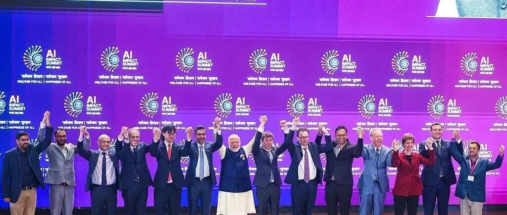 AI印度影响力峰会：美印“同床异梦”的协同幻象｜科技观察