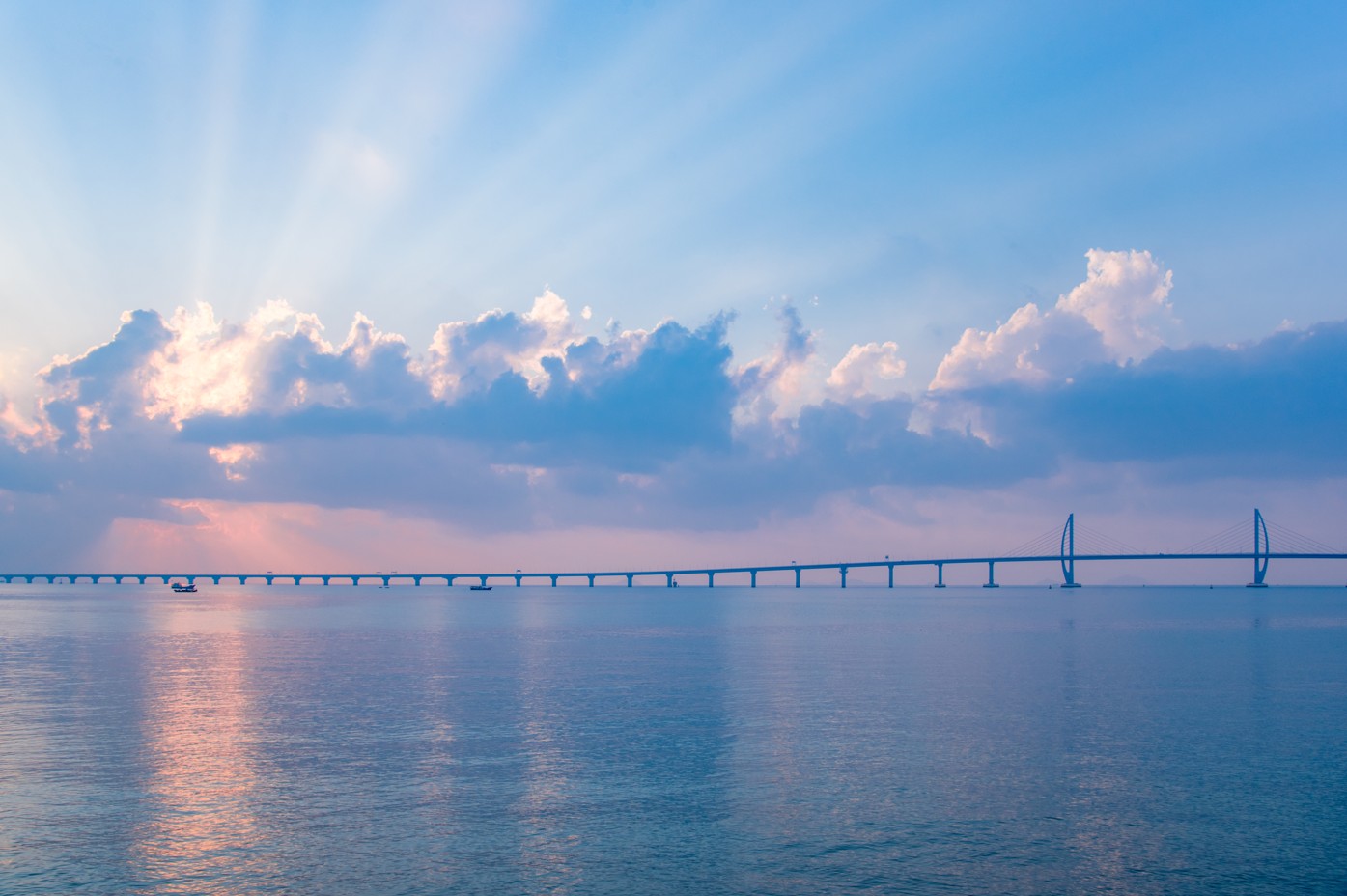 十副“良方”如何再造一个“新广东”？｜独思录 x 郑永年