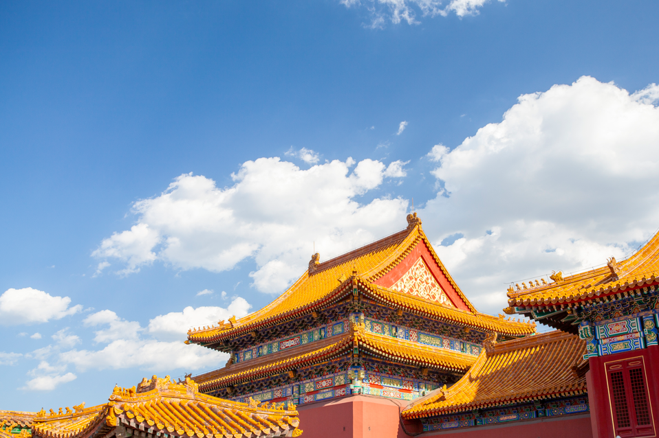 AI时代亚洲公共政策如何实现“智识自主”？ | 独思录 × 郑永年